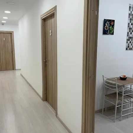بيت ضيافة Central 128