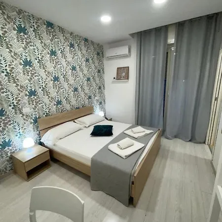 Central 128 3*