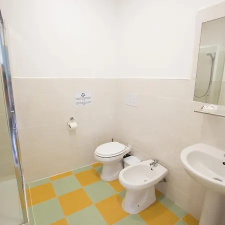 Central 128 招待所